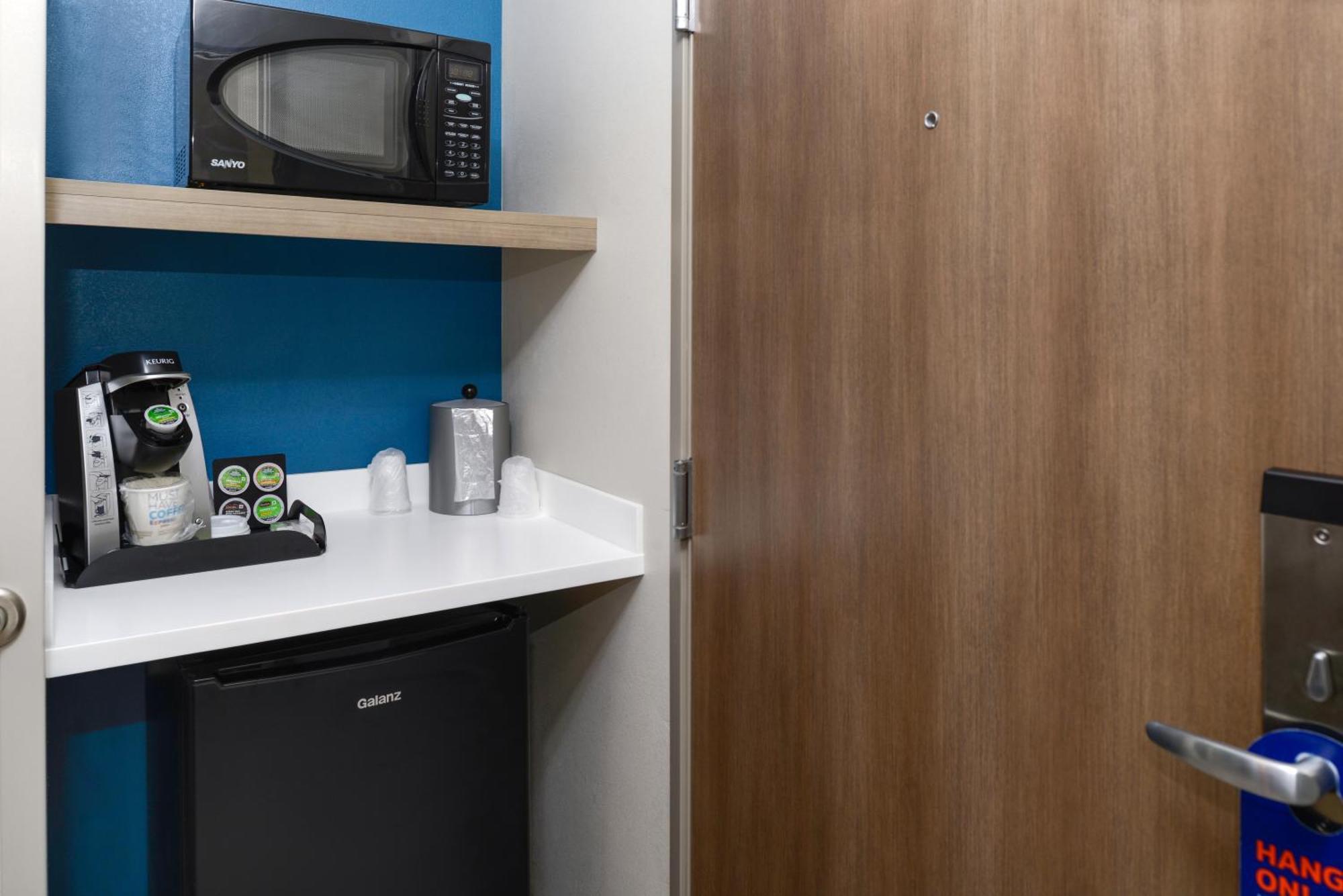 Holiday Inn Express Hotel And Suites Marysville By Ihg Екстер'єр фото