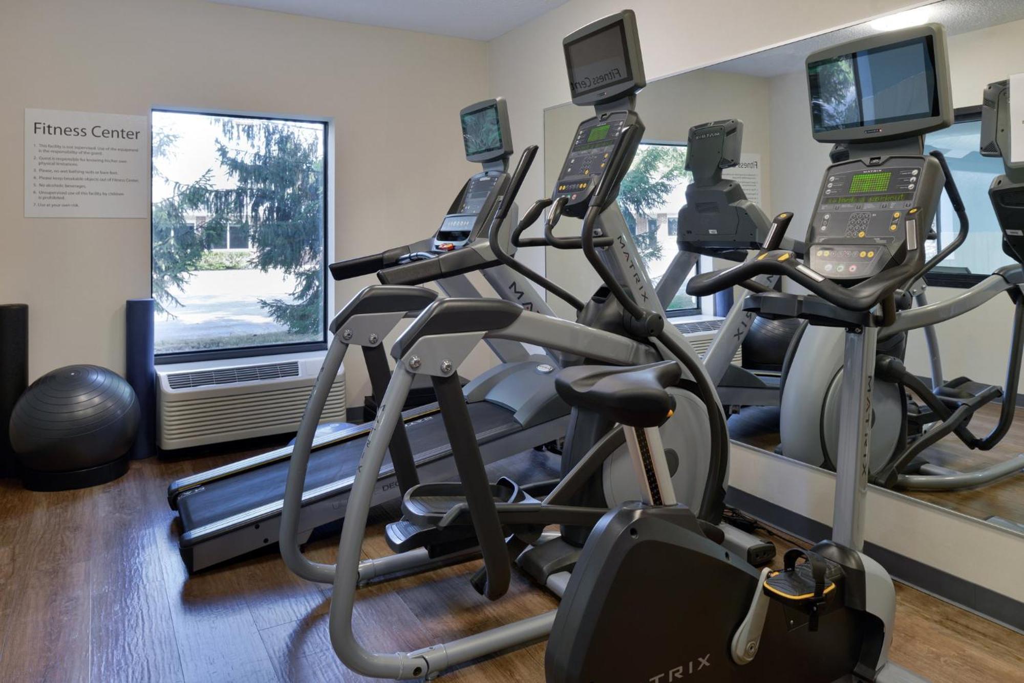 Holiday Inn Express Hotel And Suites Marysville By Ihg Екстер'єр фото